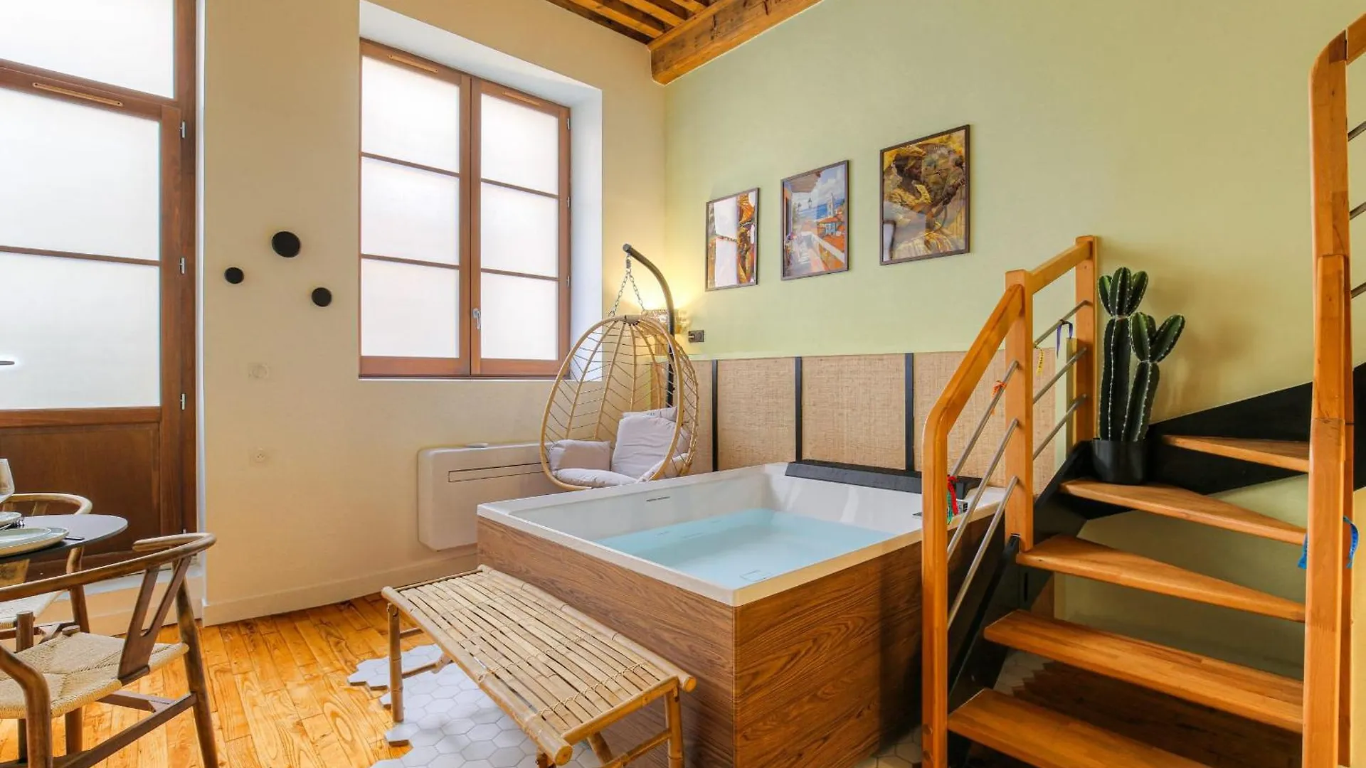 Experience Bahiana Avec Balneo Lejlighed Lyon Frankrig