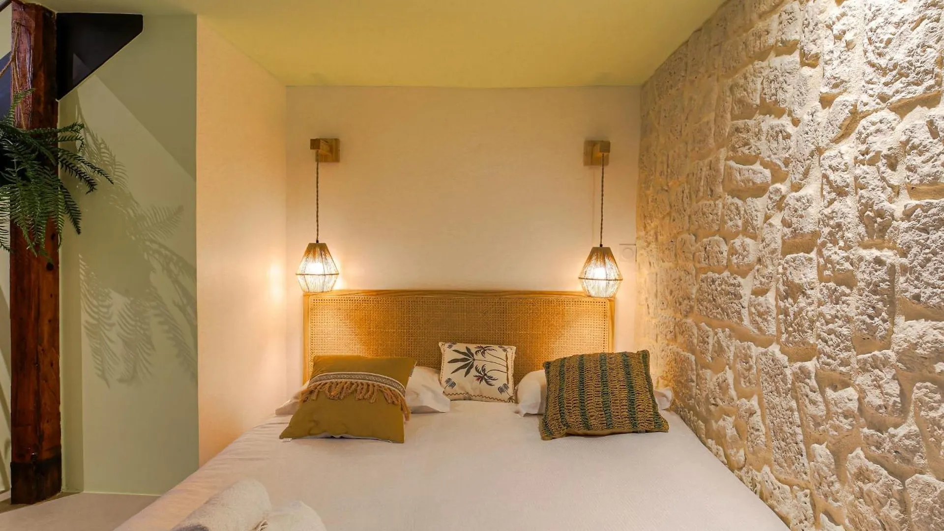 Experience Bahiana Avec Balneo Lejlighed Lyon